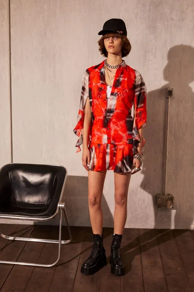 Look 28